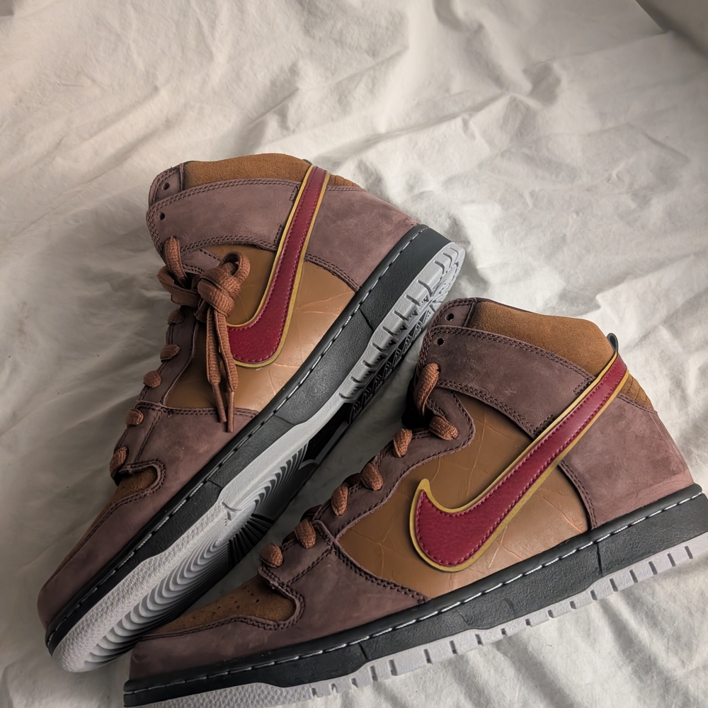 Nike Dunk High Premium SB - Cigar - Picture 3 of 5